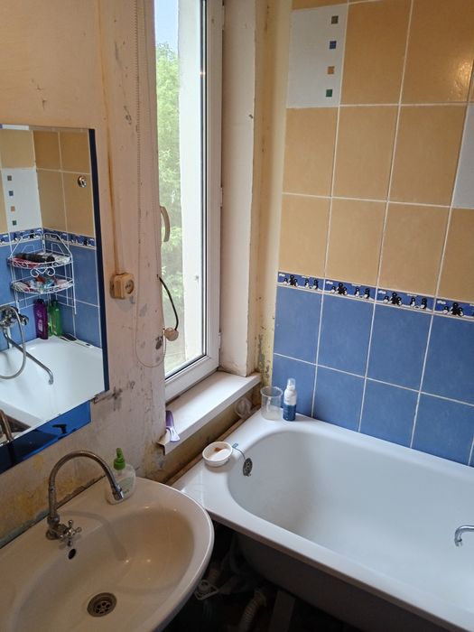 Продам 2 комнатную квартиру