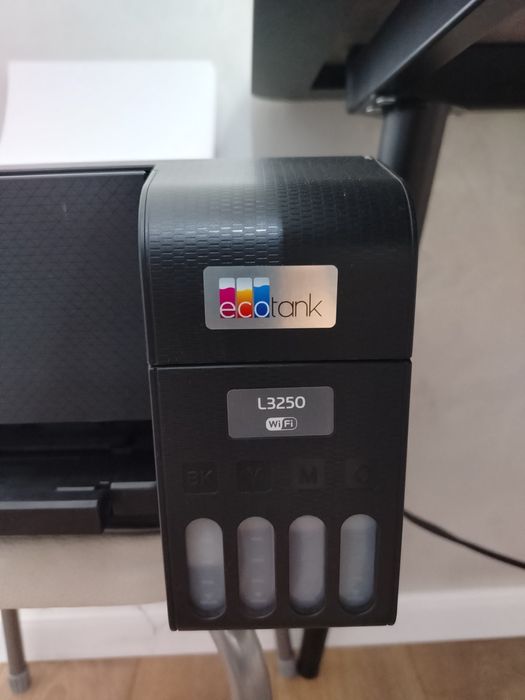Продам принтер Epson L3250
