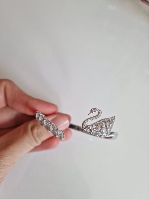 Гривна Swarovski