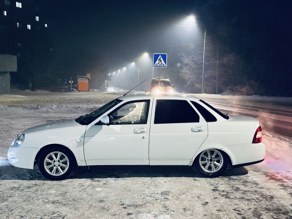 Lada Priora 2 luxe + 2014