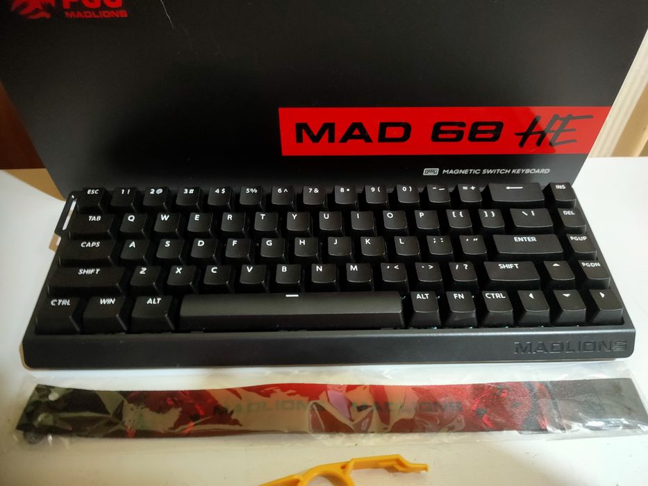 Tastatura Gaming Madlions MAD68HE - Taste Magnetice - Clona Wooting 60HE