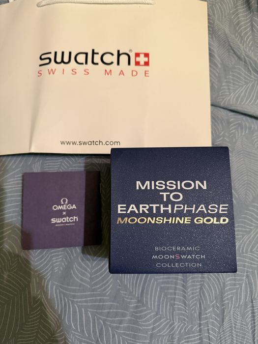 Moonswatch Moonshine gold