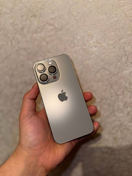 Продам айфон 15 про 128