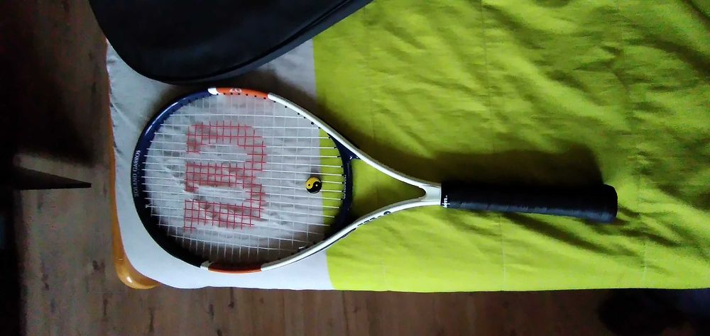 Продавом тенис ракетата
