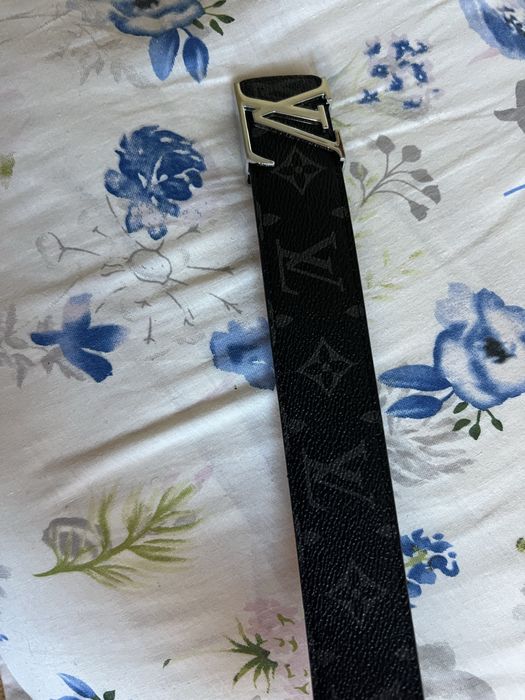 Curea Louis Vuitton Lv