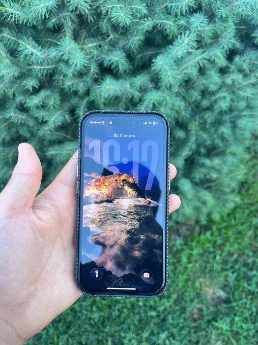 Продам iphone 16 айфон 16