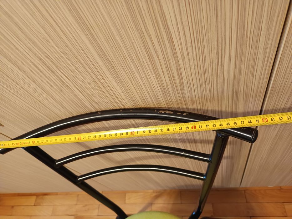 Трапезни столове  4бр