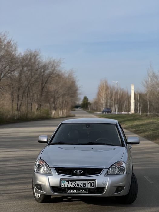 Продам приору 2, 2013,