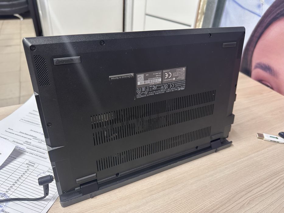 Продам ноутбук asus