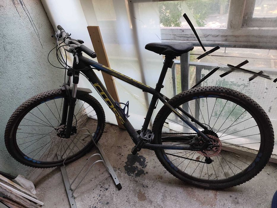 Bicicletă Cross MTB cu suport și pompă