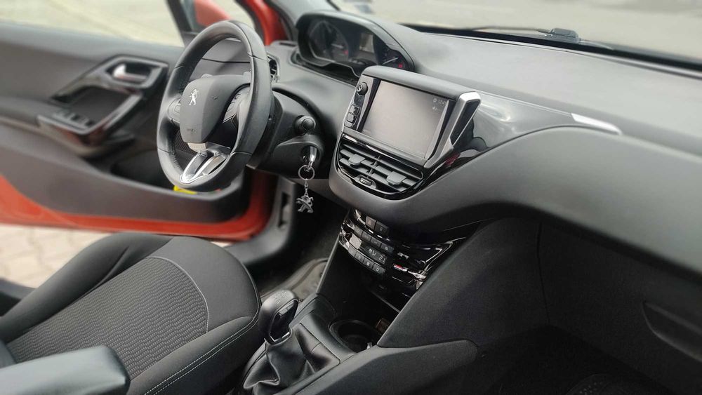 Peugeot 208\41000km\2017