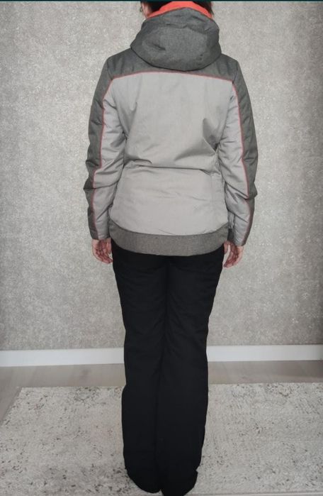 Продам лыжный костюм