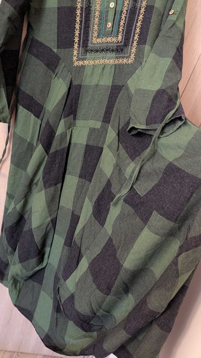 Rochie cadrilată maxi