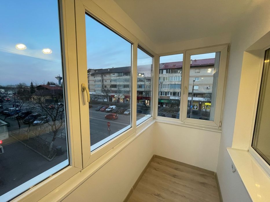 Inchiriez apartament cu 2 camere  in Noua, confort I decomandat.