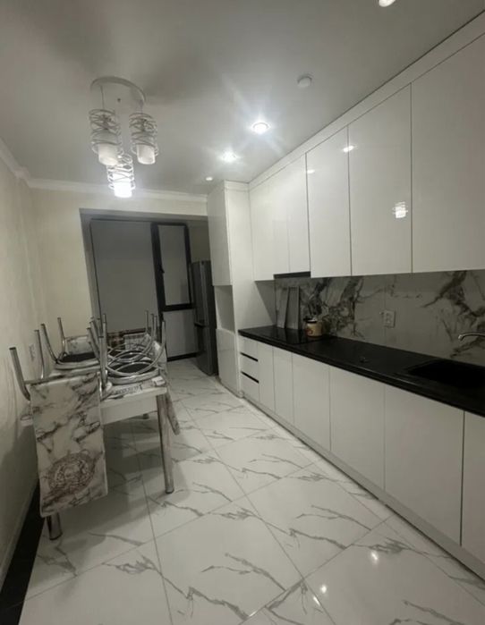 Аренда 2х ком Самарканд Эркин савдо