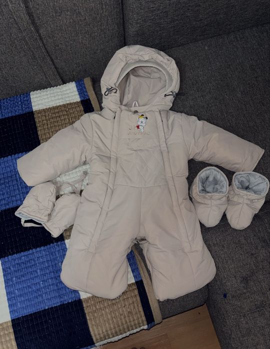 Продам Детский комбенизон зима