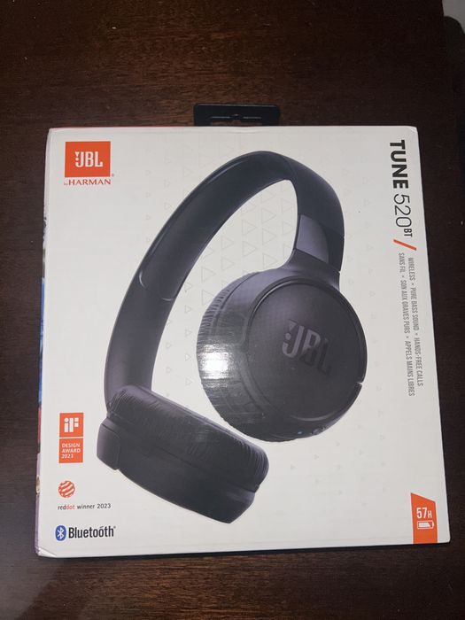 Наушники JBL 520BT