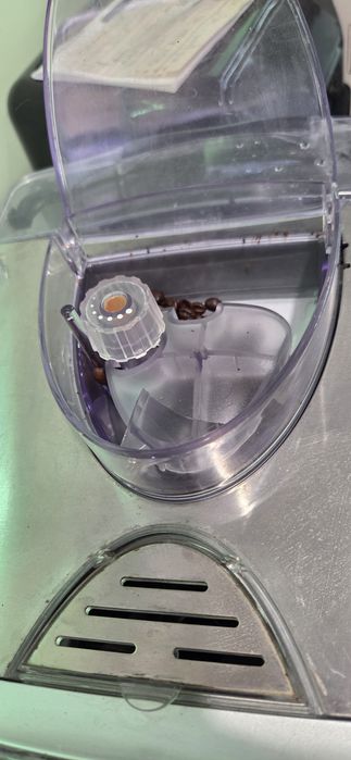 Кафе автомат Saeco