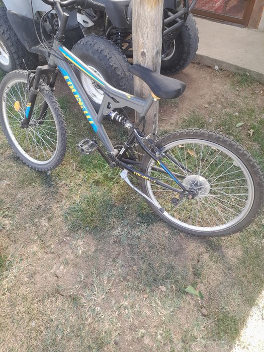 Vând bicicleta copii