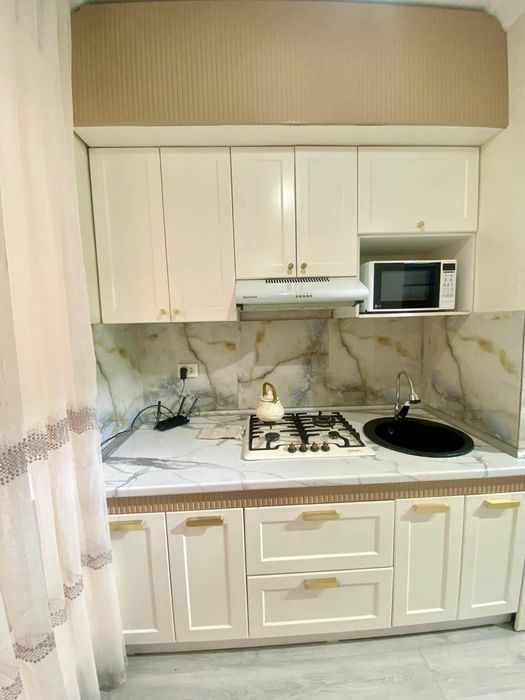 Сдам 3 х ком квартиру люкс