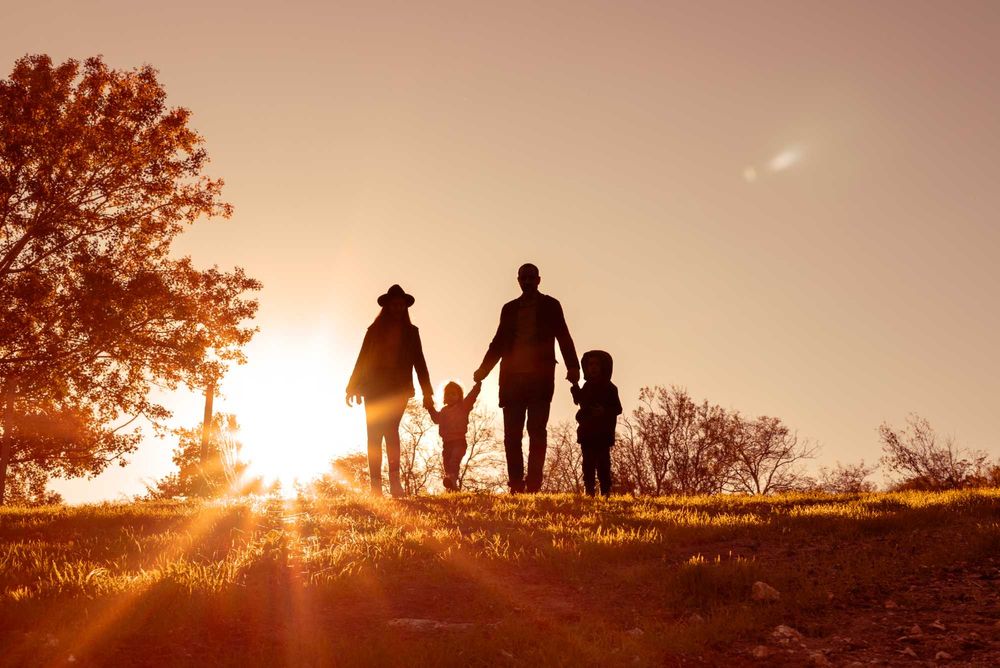 Фотограф - Варна /кръщене, бал, бременна, сватба, за двойки, семейни/