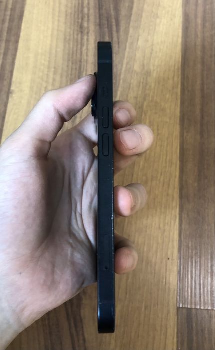 В продаже iPhone 14 128GB