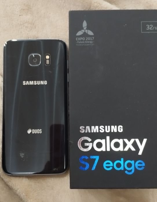 Samsung galaxy S 7 , 32 ГБ