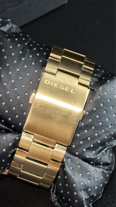 Ceas analogic 'Mega Chief' DIESEL