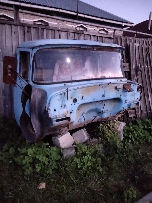 Продам кабину на ЗИЛ