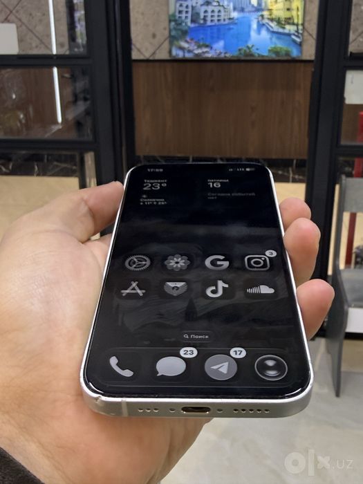 iPhone 16e 128/92%