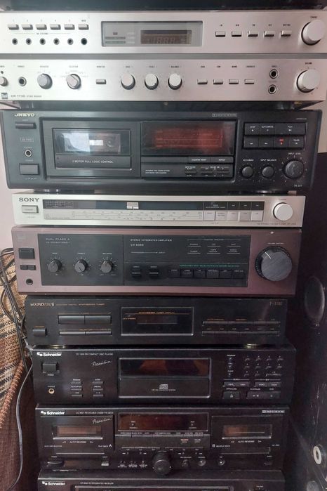 Vand amplificator Sansui AU D33