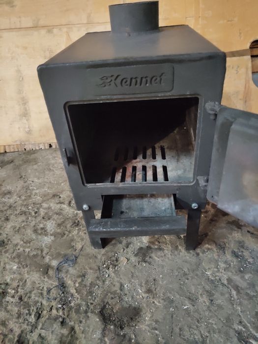 Продам печку буржуйку.