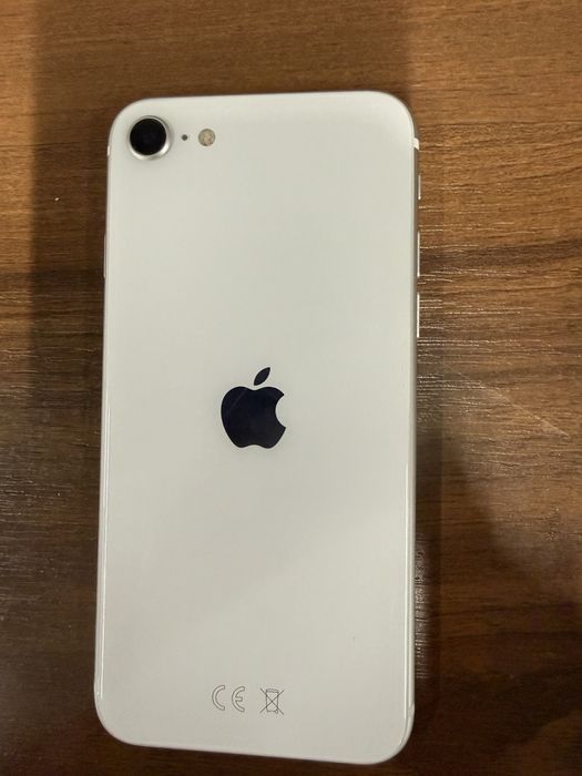 Айфон se 2020 64гб