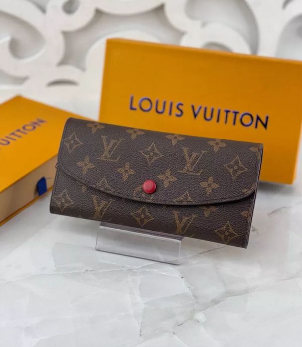 Кошелек новый луи витон