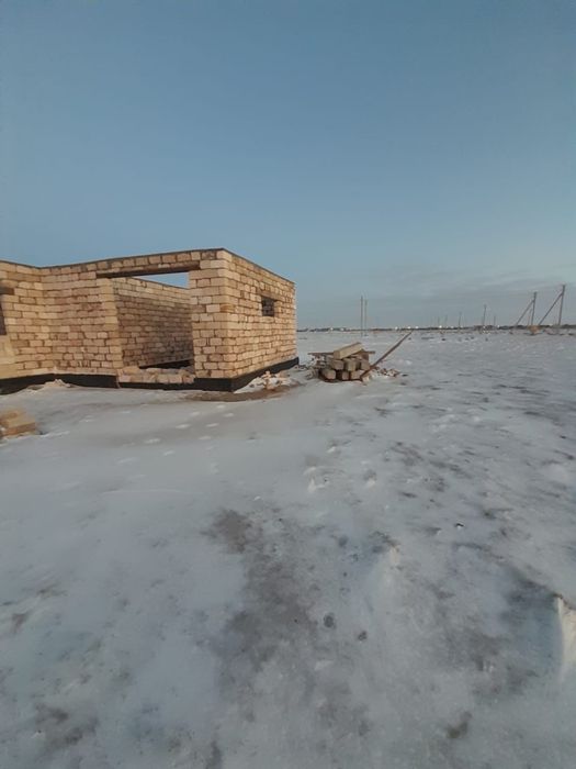 Жана каратоннан уй сатылады