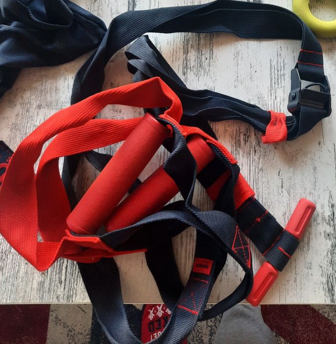 Домашен фитнес колан за тренировки