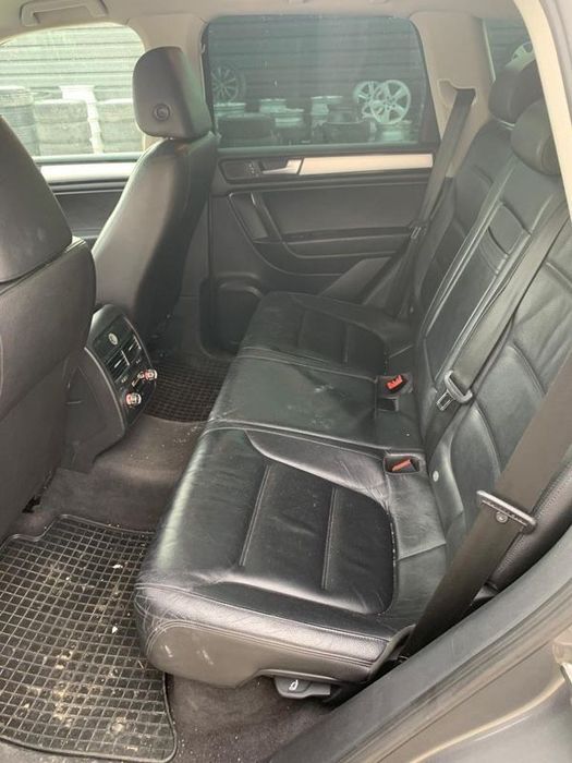 DEZMEMBREZ Volkswagen Touareg 7P Motor 3.0 Diesel euro 5 cod CRC Cutie de Viteze Automata NAC transfer Grup Cardan interior Piele Jante Aluminiu
