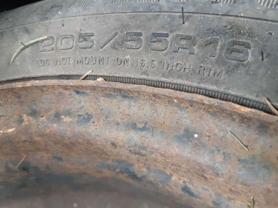 245/45/17,  255/45/18, 245/40/18, 255/45/18, 205/55/16, 215/60/17