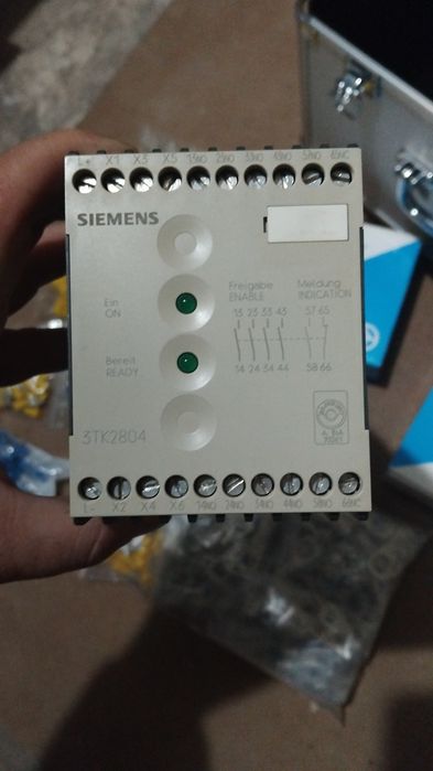Releu de siguranta Siemens