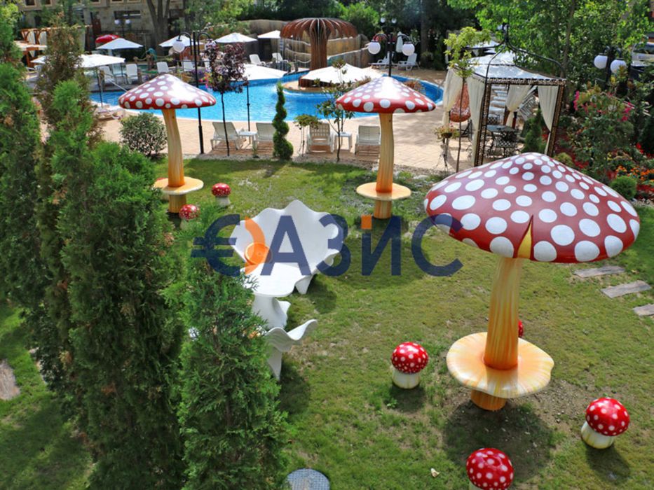 Продава се Тристаен апартамент в к.к. Слънчев бряг - 94 кв.м за 841 €/кв.м - Снимка #14
