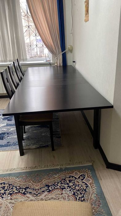 Стол раздвижной с Чехии со стульями