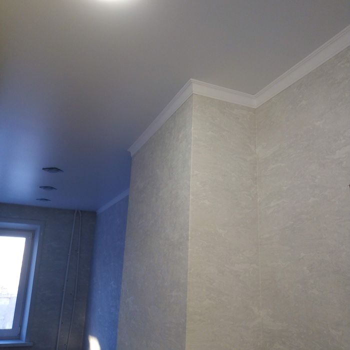 Поклейка обой, галтель