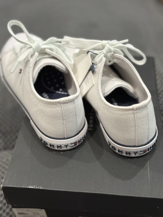 Оригинални гуменки Tommy hilfiger