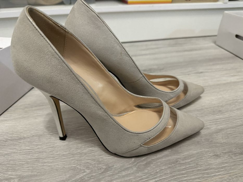 Женская обувь