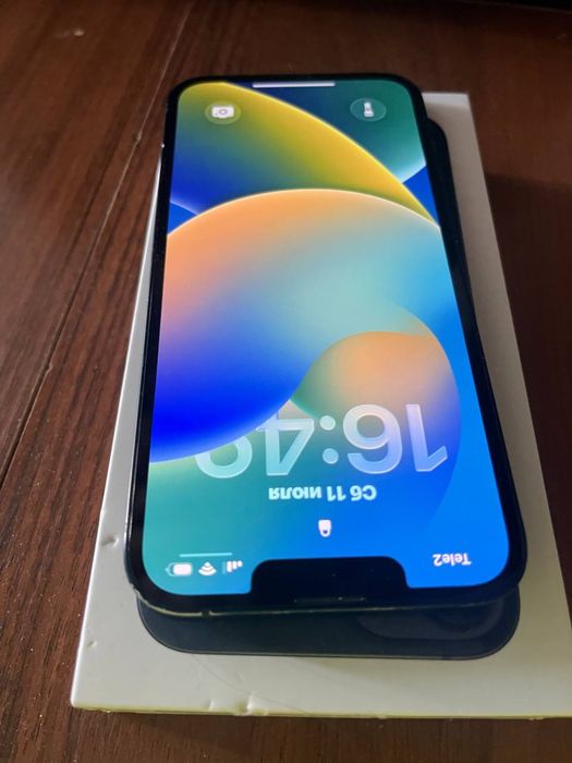 Обменяю IPHONE 13