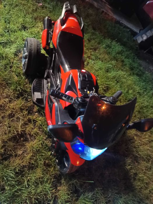 Motocicleta electrica copii