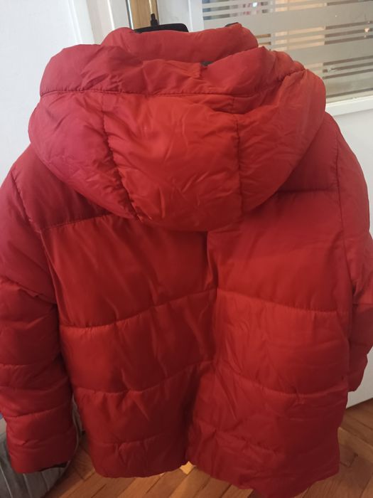 Зимно яке с качулка Zara