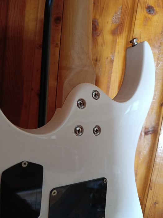 Срочно Электрогитара McLorence RG Bare Knuckle Guyker