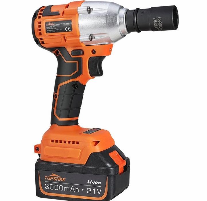 Topshak Безчетков Ударен Гайковерт 330Nm Батерия 3Ah Зарядно Куфар