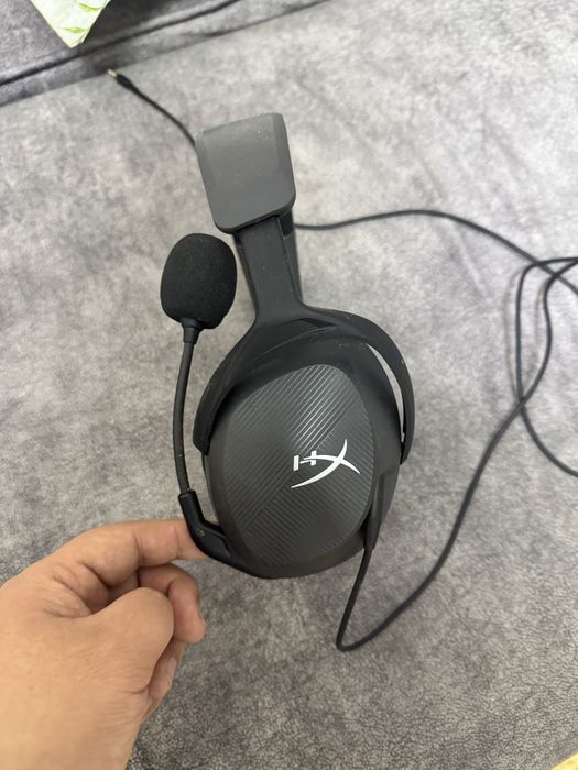 Продам наушники HyperX